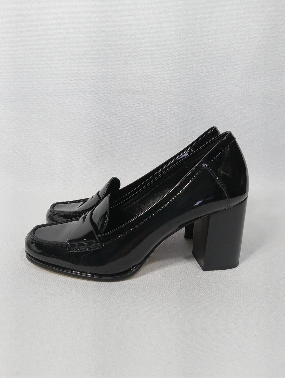 MICHAEL Michael Kors Buchanan Loafer in Black Patent Leather Womens Size 6.5 M - Picture 2 of 13